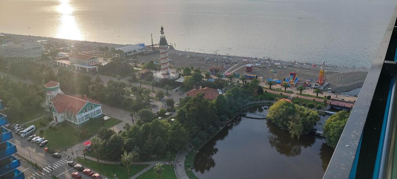 Orbi City In Batoemi Buitenkant foto